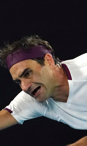 Federer overcomes slow start, reaches Australian Open QFs